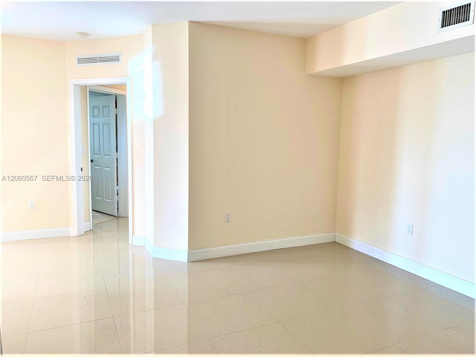 DUO CONDOMINIUM WEST · #1606W in Hallandale Beach - Photo 10