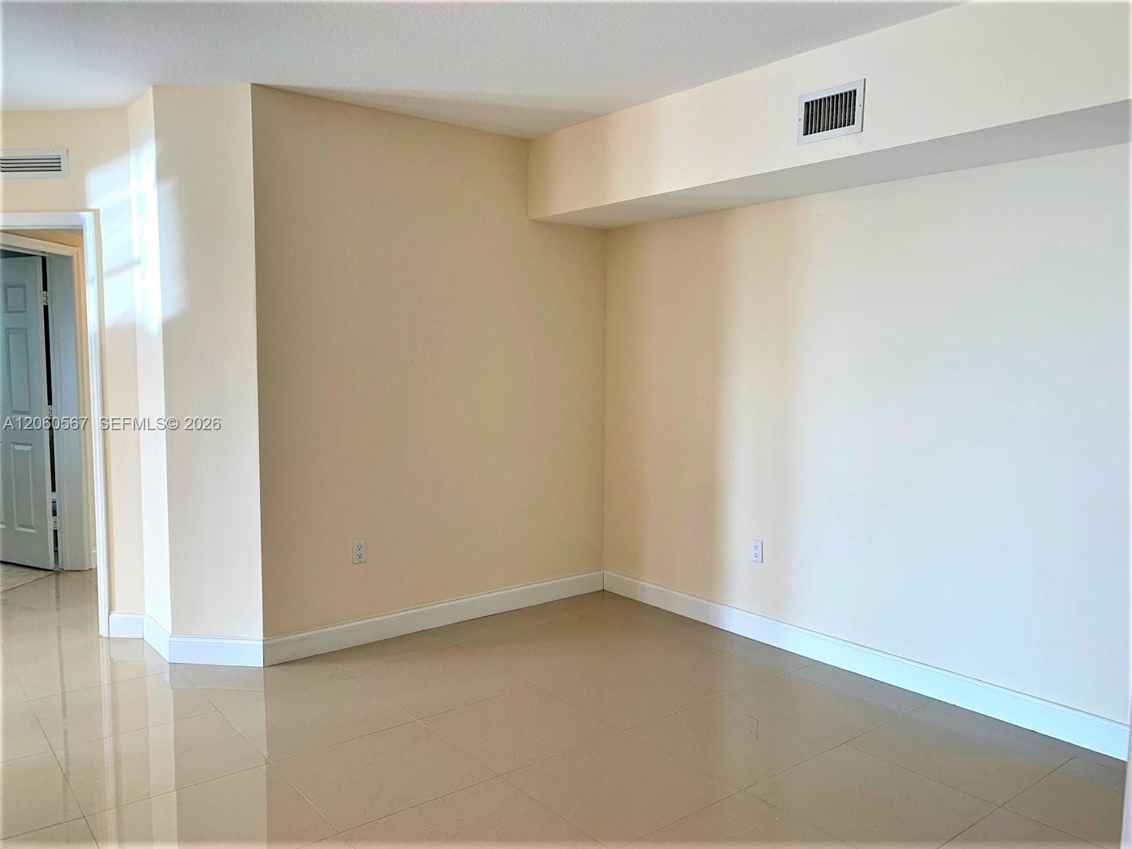 DUO CONDOMINIUM WEST · #1606W in Hallandale Beach - Photo 11