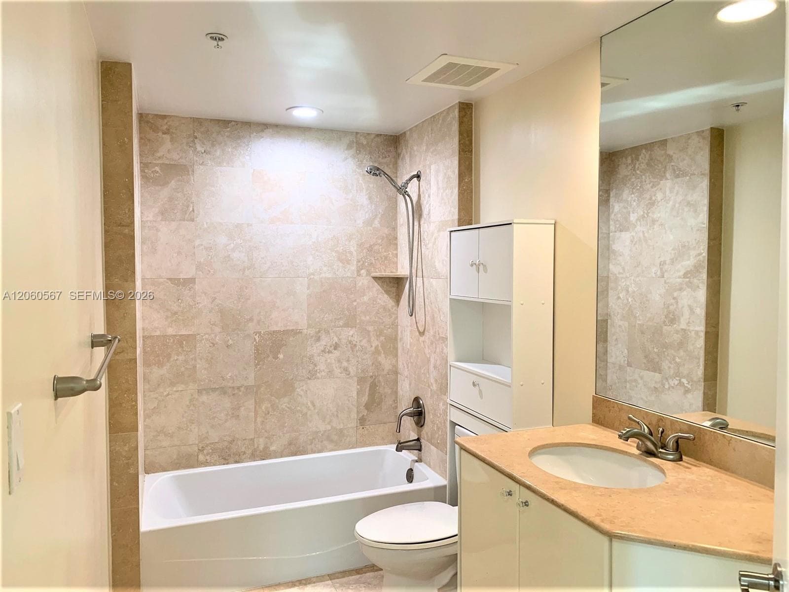DUO CONDOMINIUM WEST · #1606W in Hallandale Beach - Photo 21