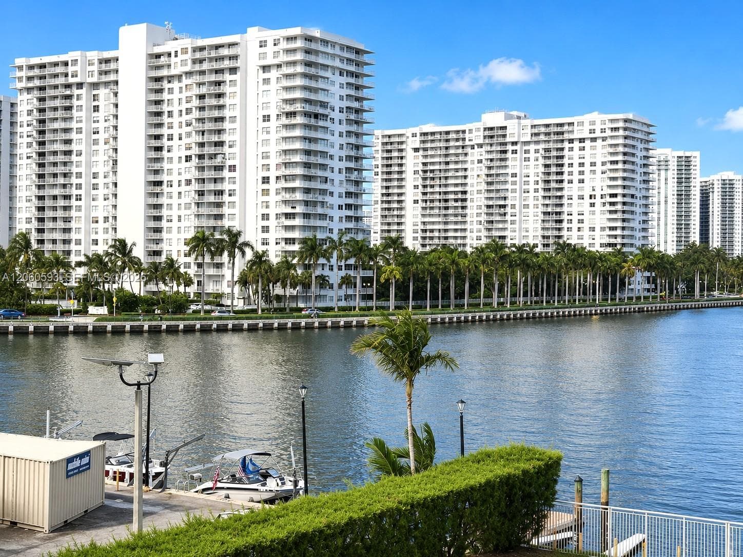 DEL PRADO MARINA · #302 in Aventura - Photo 21