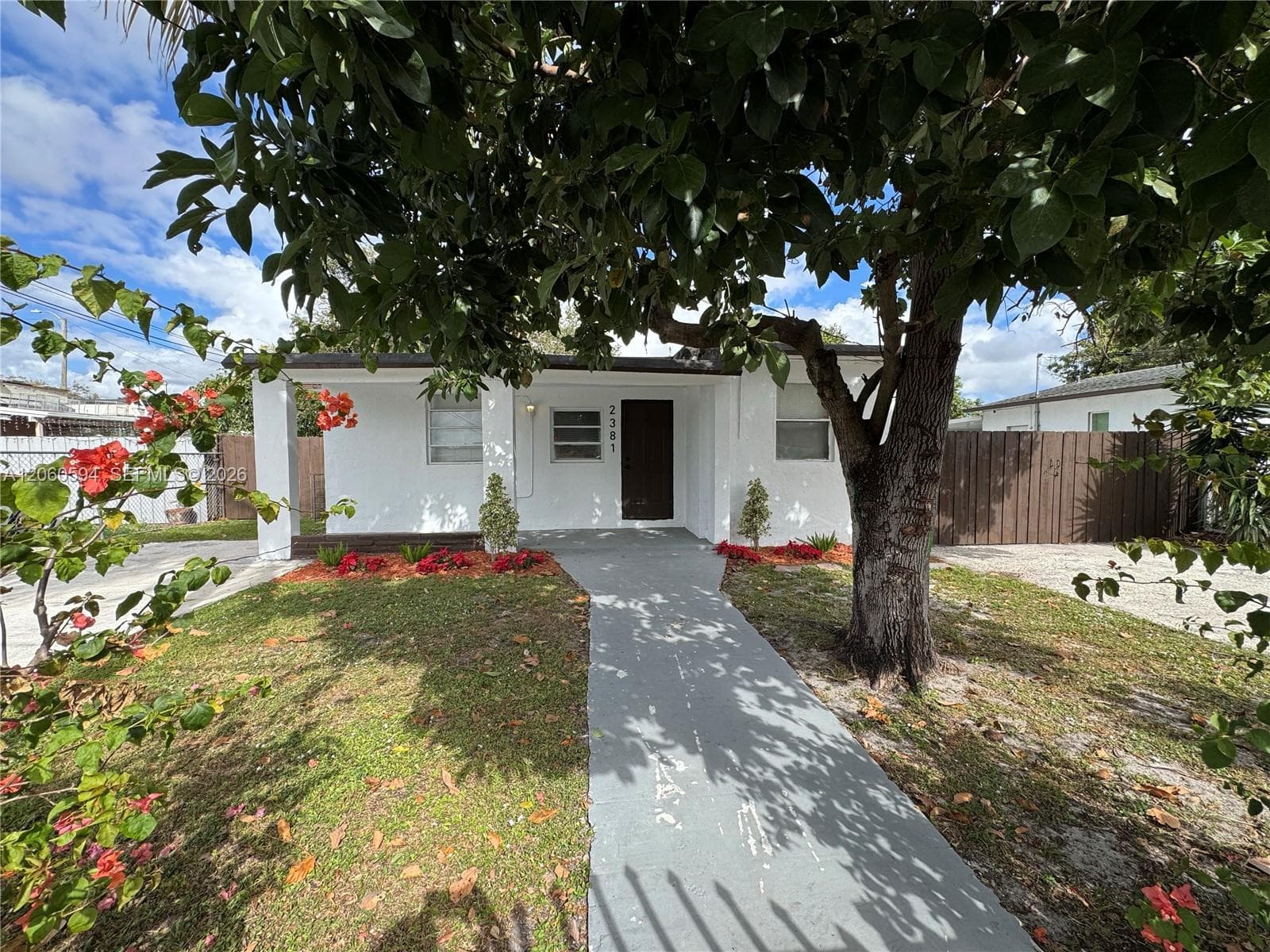 2381 NW 153rd St photo 12