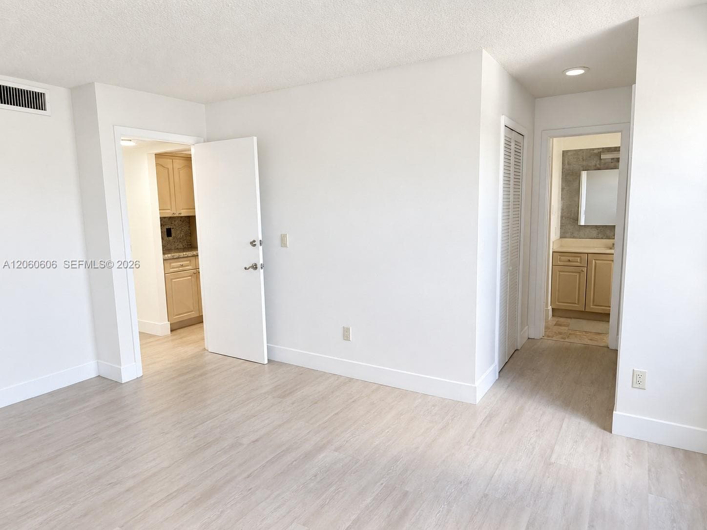 BAYSHORE TERRACE CONDO · #603 in Miami Beach - Photo 6