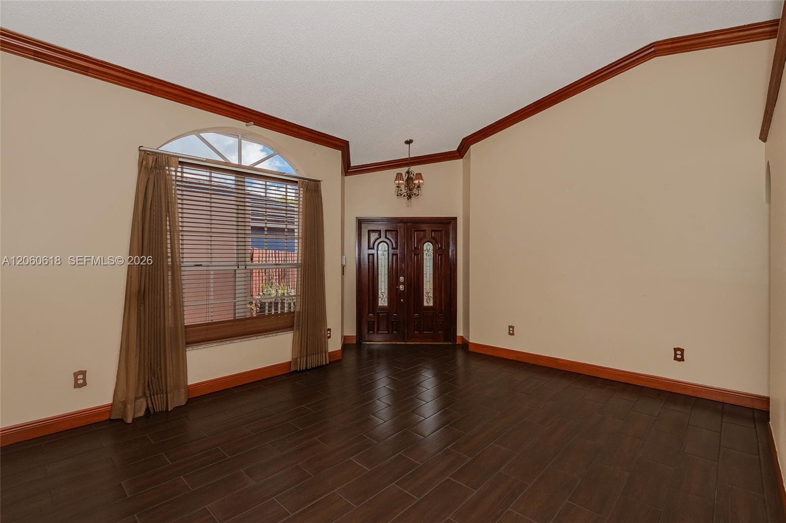 12268 SW 144th Ter photo 5