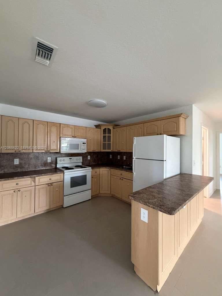 10501 SW 172nd St #10501 photo 3