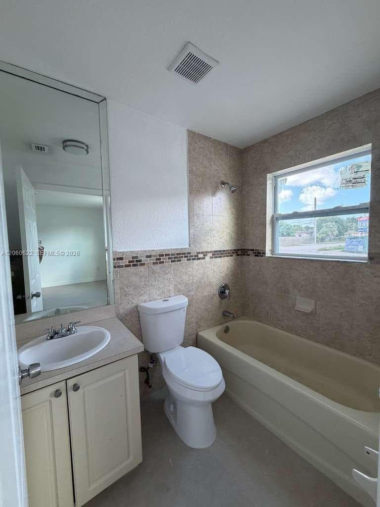 10501 SW 172nd St #10501 photo 14