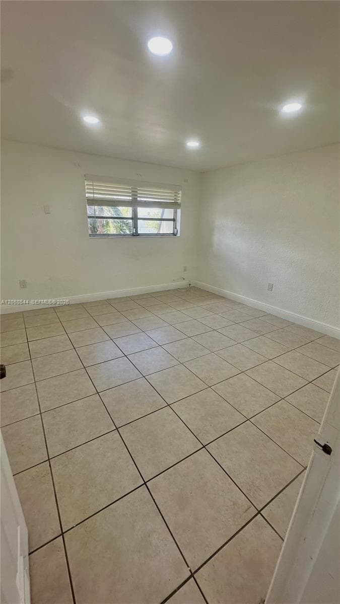 VILLAS OF WEST BIRD CONDO · #50 in Miami - Photo 8