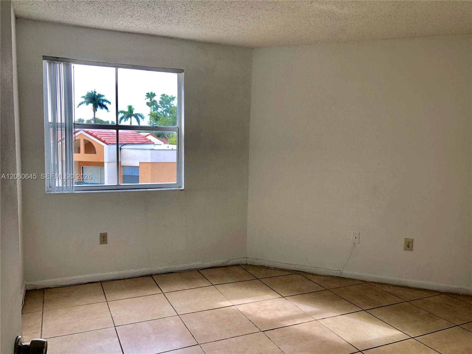 MEDITERRANEAN VILLAS · #311 in Hialeah - Photo 14