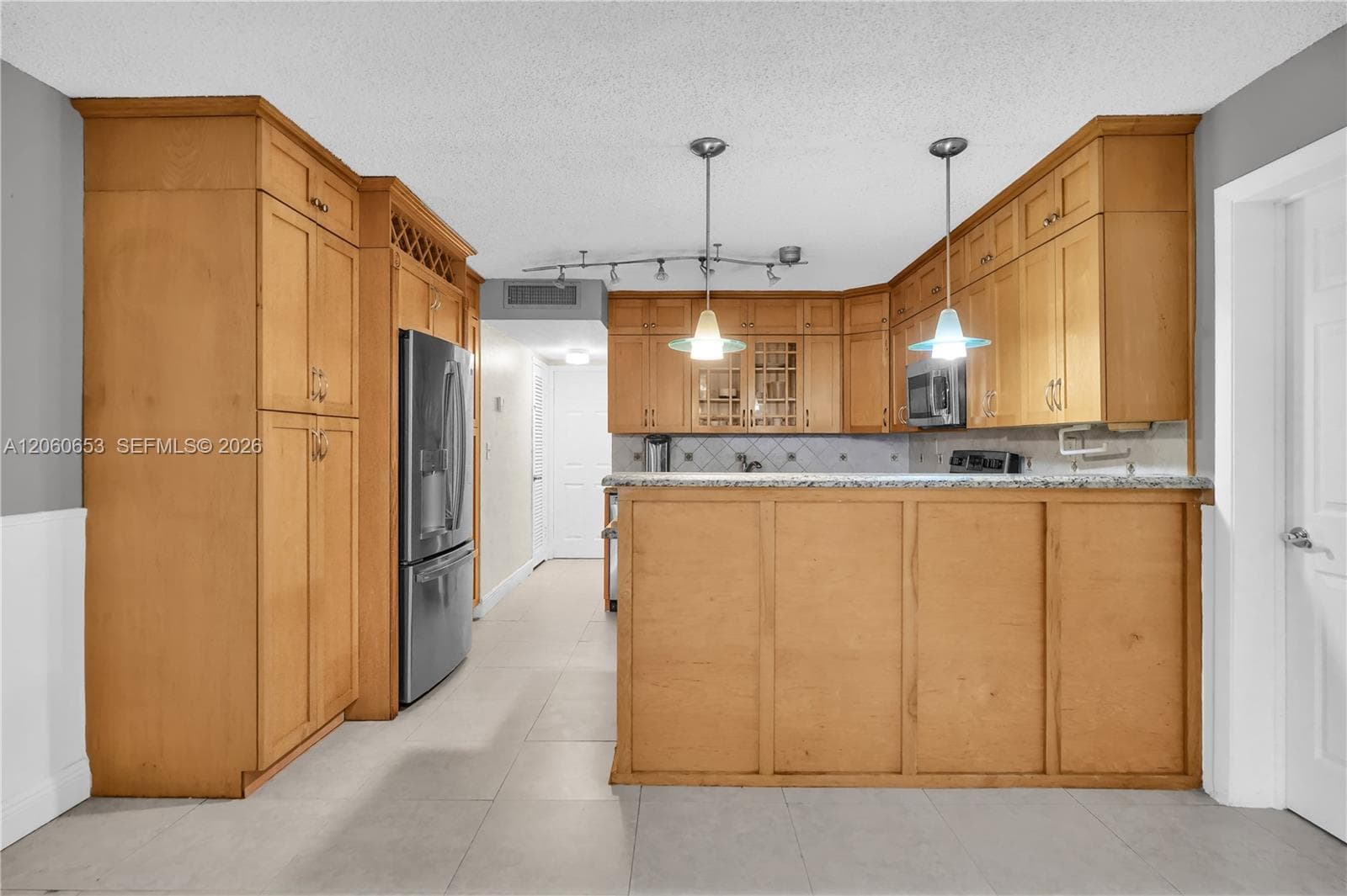 THE CASTILLE CONDO · #21 in Miami Beach - Photo 3