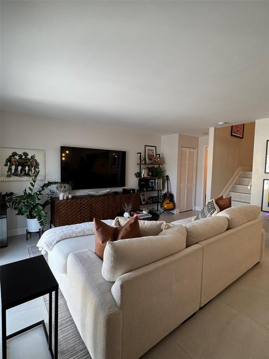 GABLES POINT · #10 in Miami - Photo 3