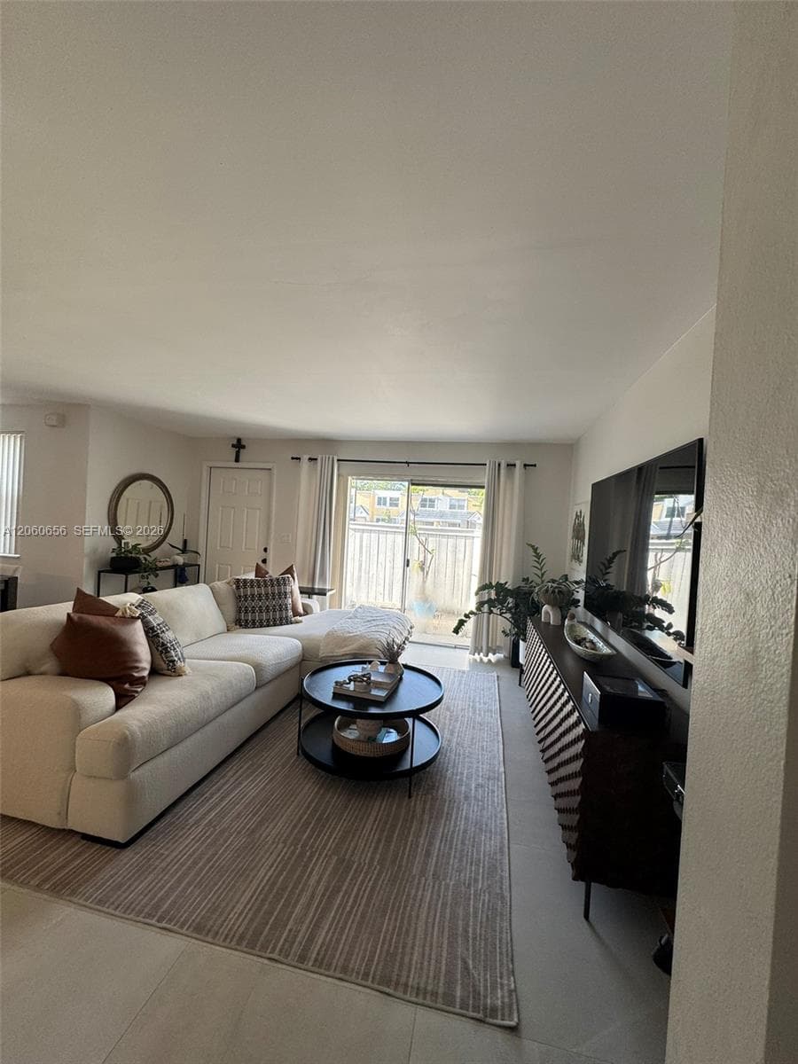 GABLES POINT · #10 in Miami - Photo 5