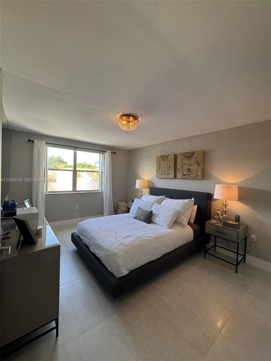 GABLES POINT · #10 in Miami - Photo 9