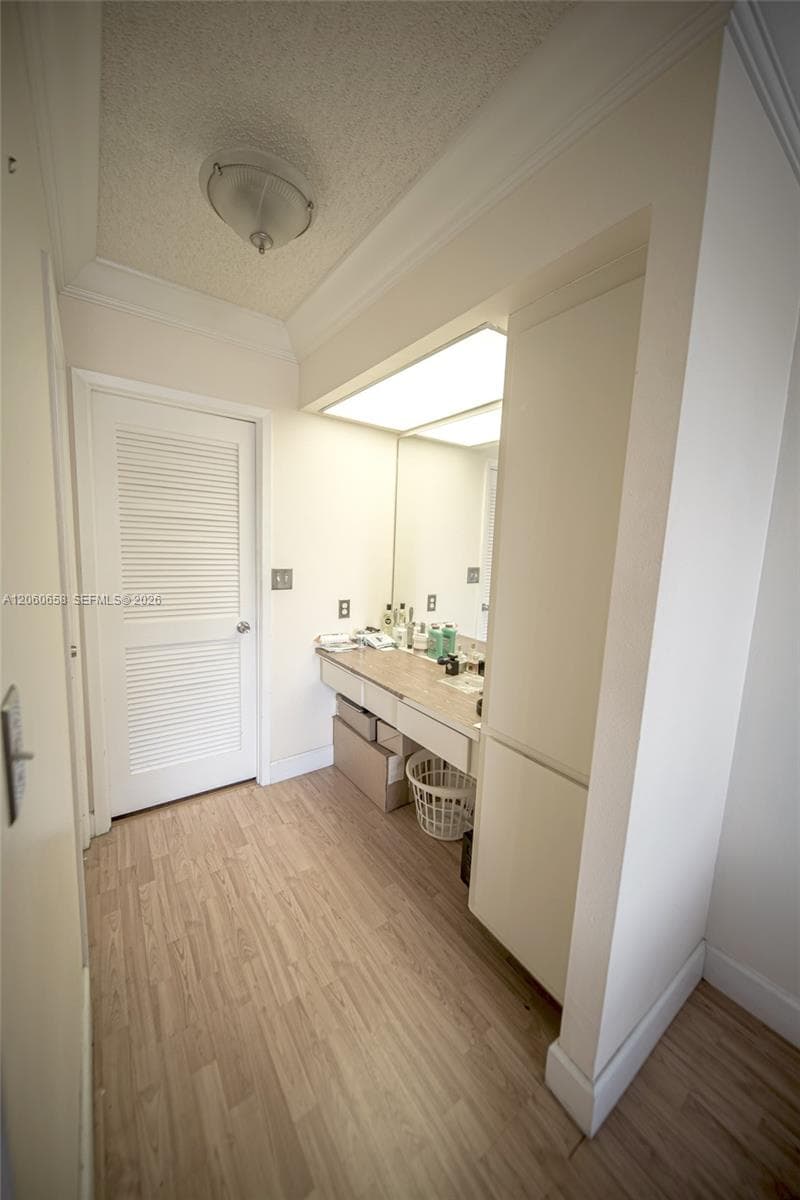 The Olympus Condo · #517 in Hallandale Beach - Photo 26
