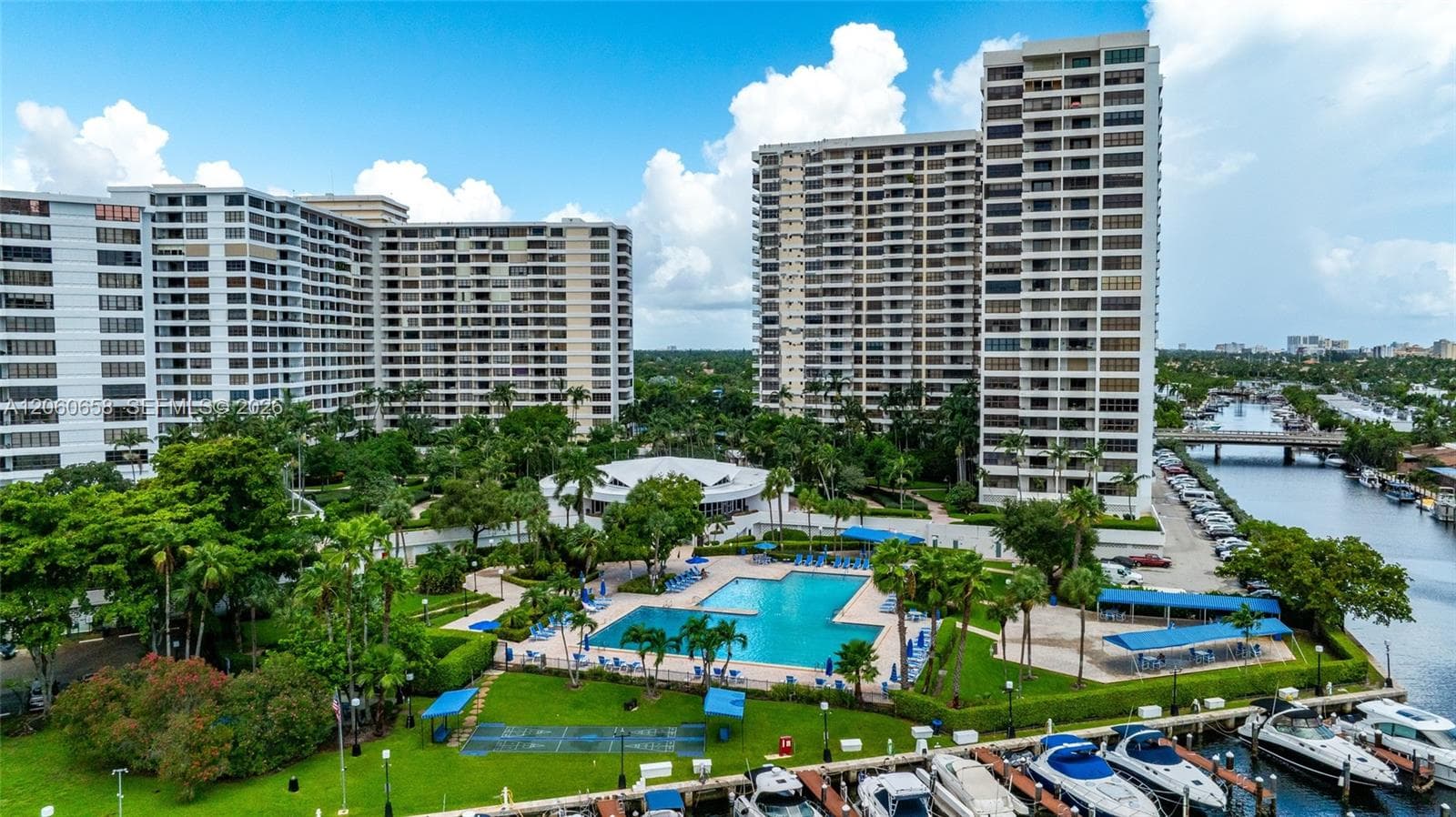 The Olympus Condo · #517 in Hallandale Beach - Photo 8