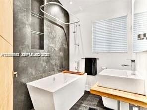 400 NE 86th St #400 photo 13