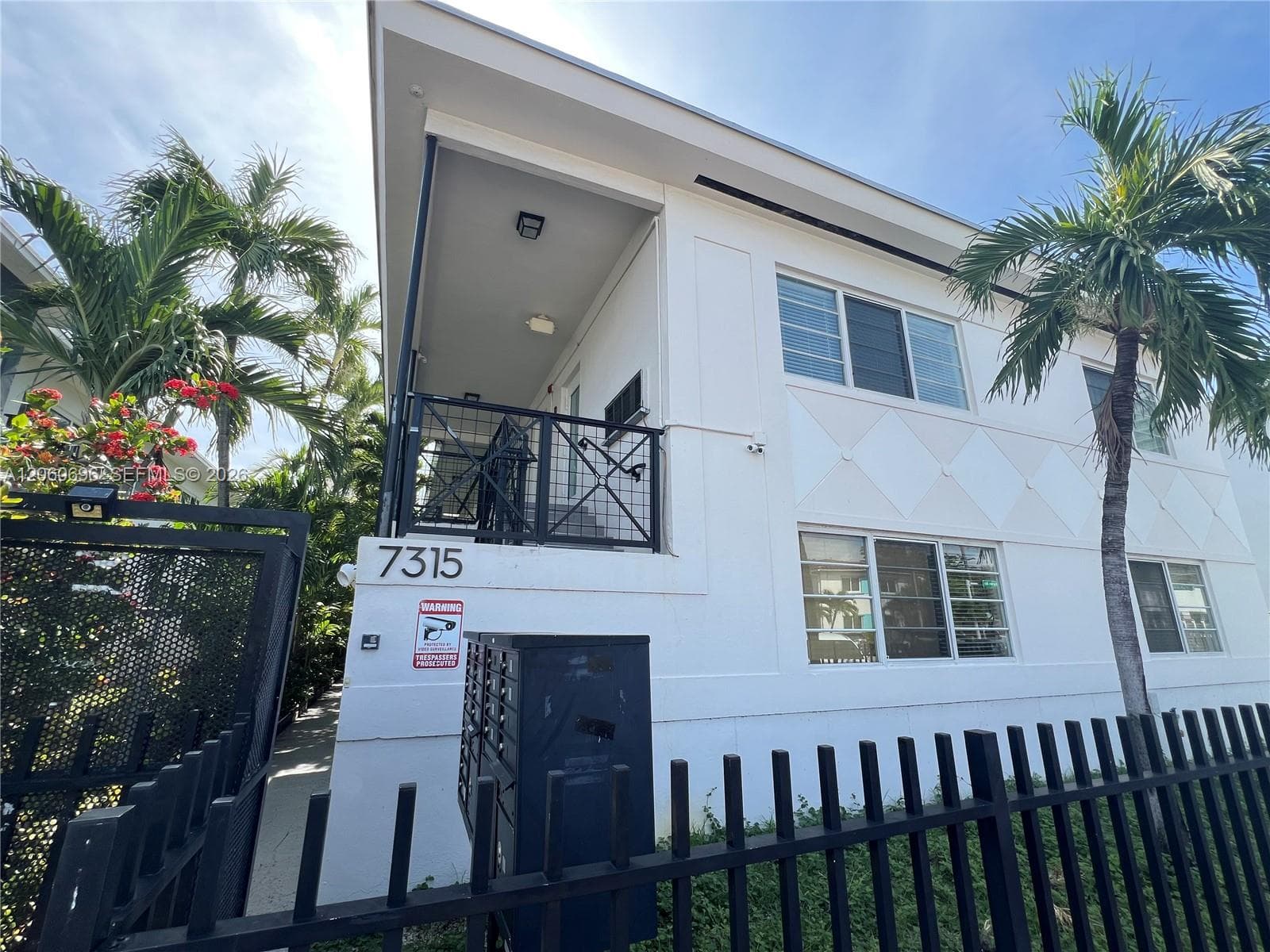 7315 BYRON AVE CONDO · #12 in Miami Beach - Photo 1
