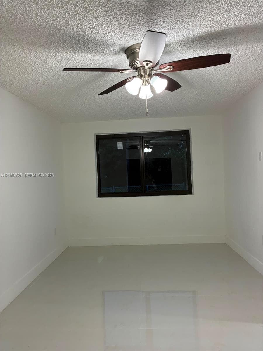 1480 NE 157th St photo 21