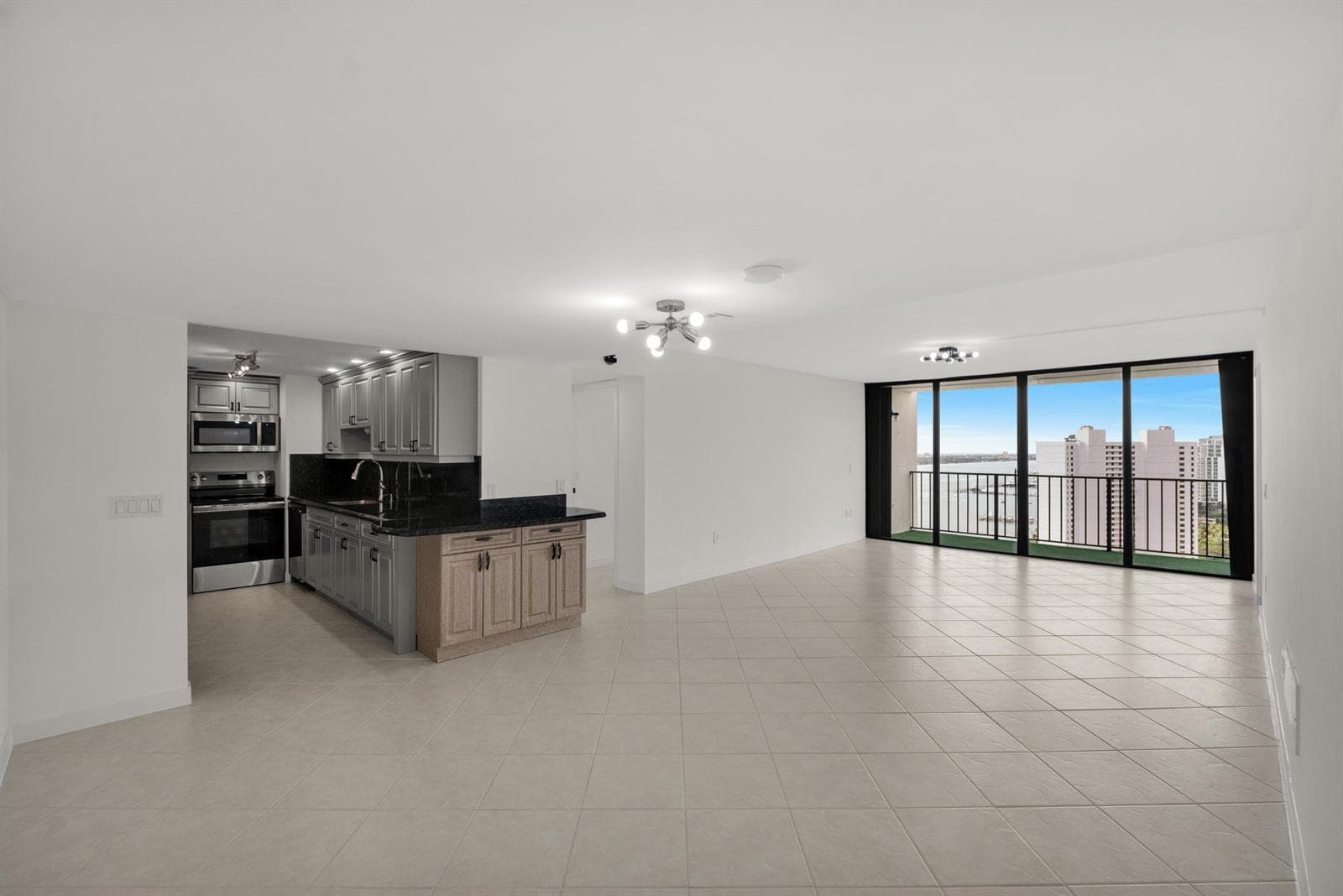 5600 N Flagler Dr u2504-2