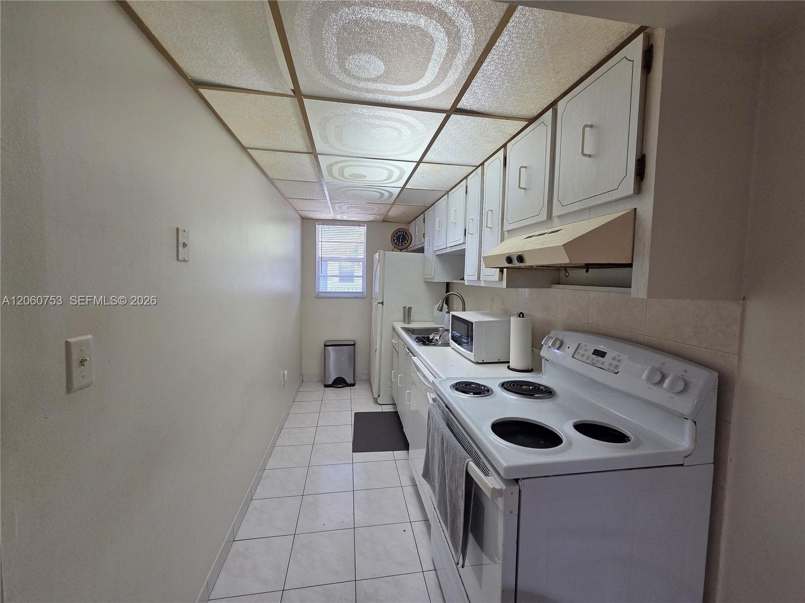 STAR PARADISE · #229 in Hallandale Beach - Photo 13