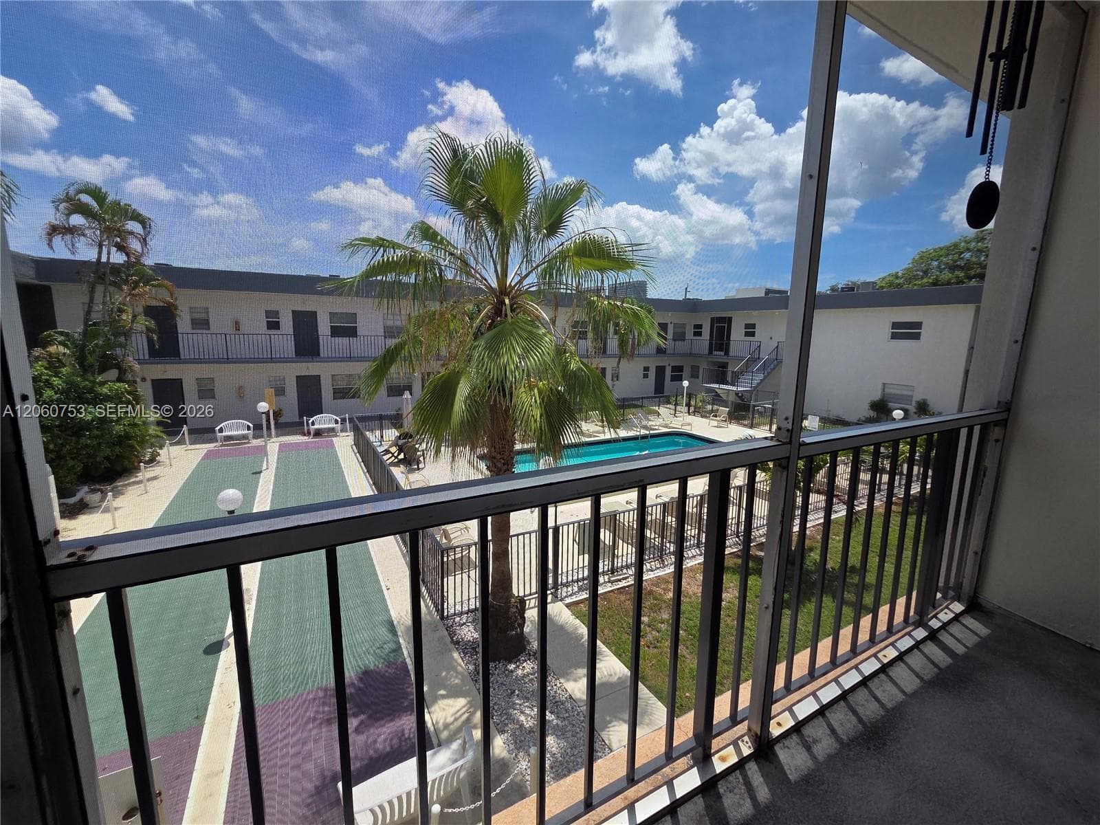 STAR PARADISE · #229 in Hallandale Beach - Photo 18