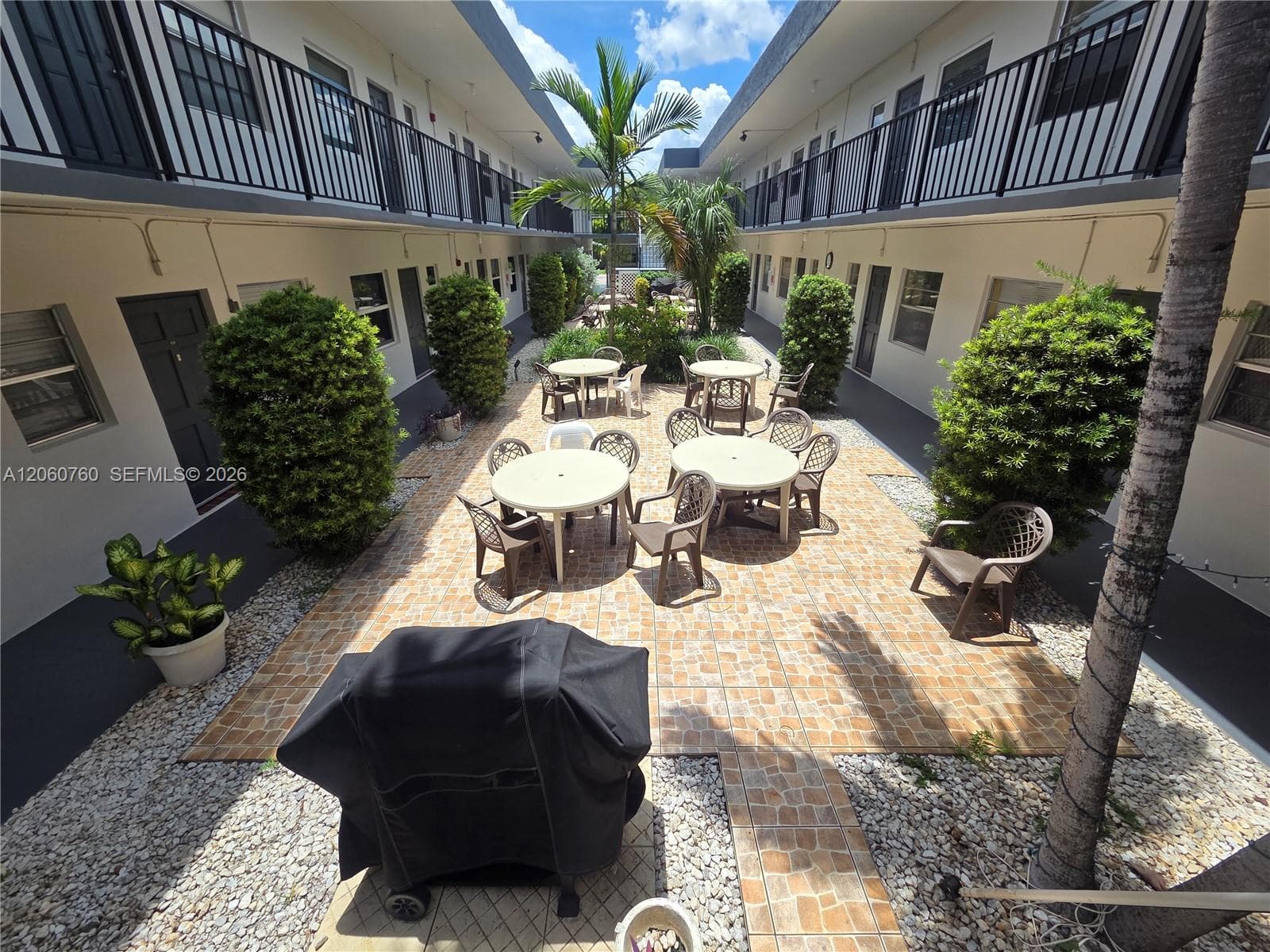 STAR PARADISE · #217 in Hallandale Beach - Photo 1