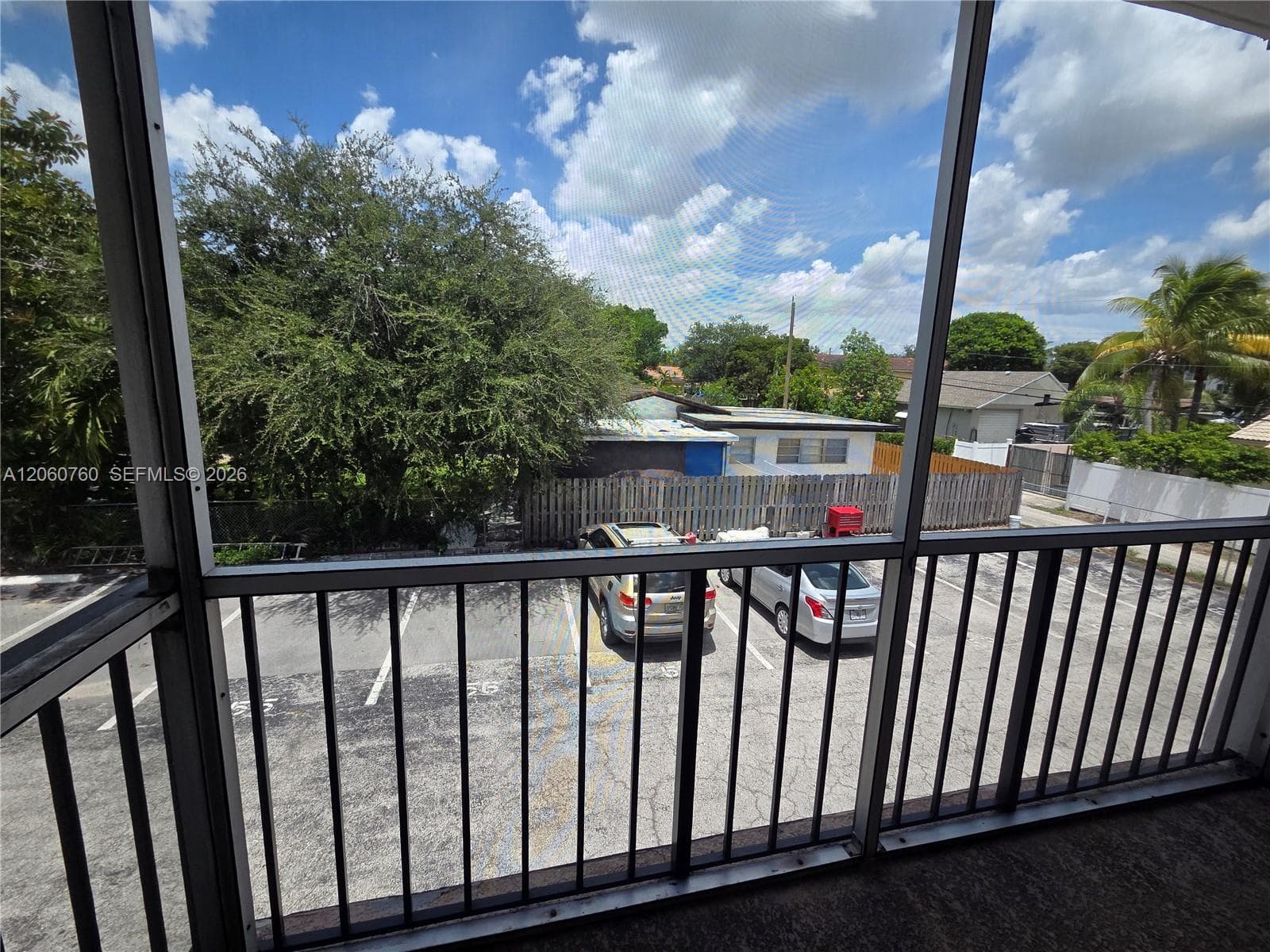 STAR PARADISE · #217 in Hallandale Beach - Photo 11