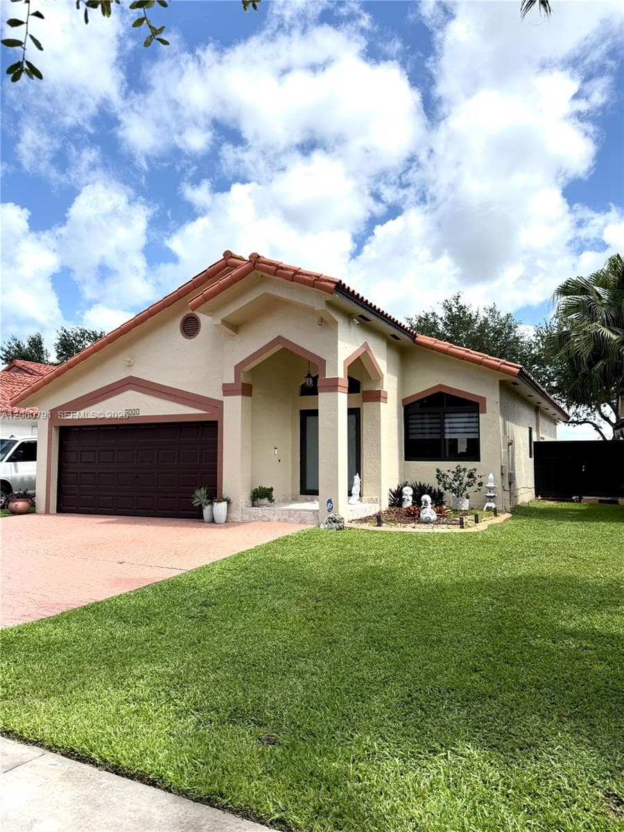 8731 NW 153rd Ter photo 2