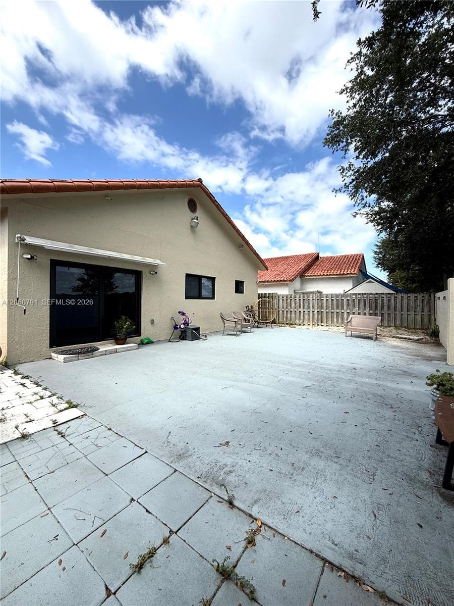8731 NW 153rd Ter photo 21