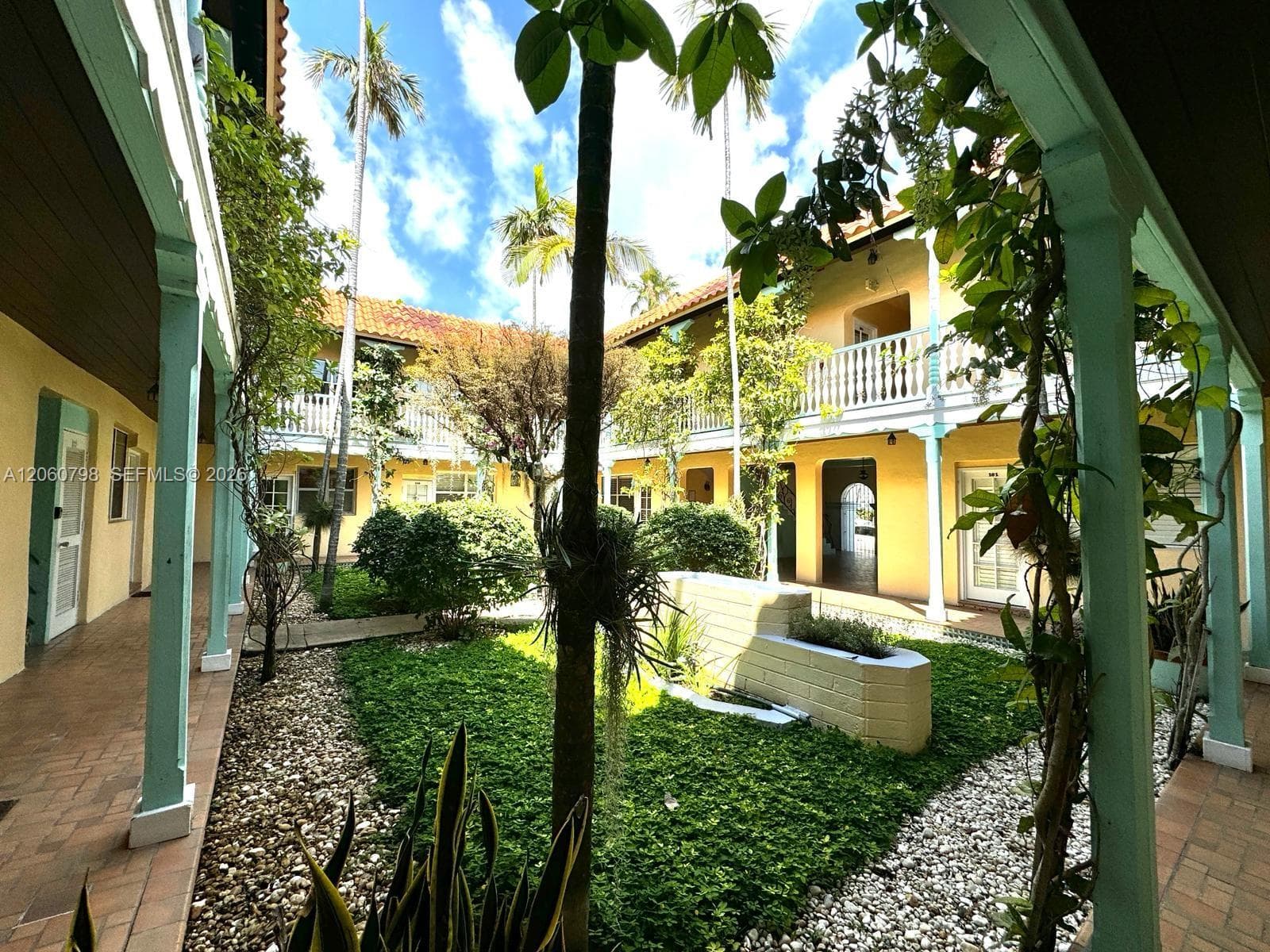 THE PARC VENDOME CONDO · #104 in Miami Beach - Photo 23