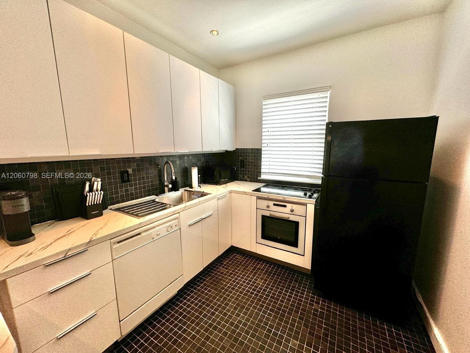 THE PARC VENDOME CONDO · #104 in Miami Beach - Photo 7