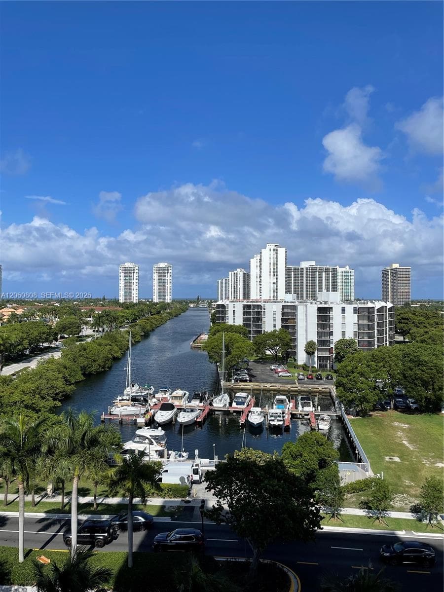 BONAVISTA CONDO · #803 in Aventura - Photo 3