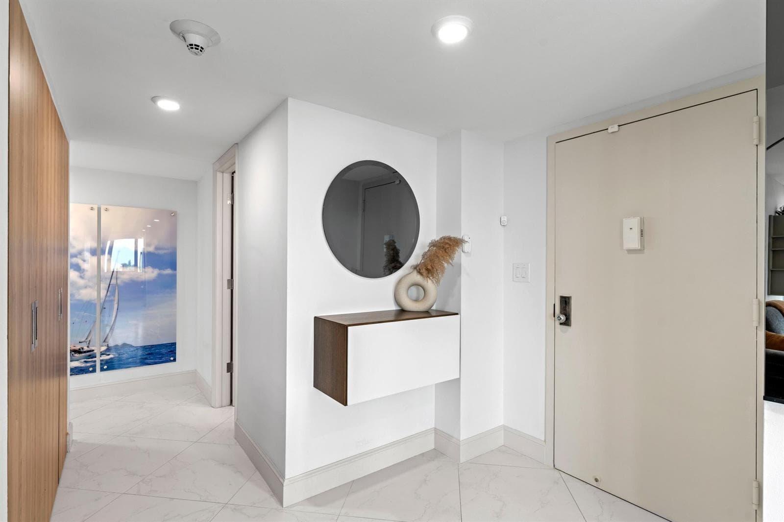 Entrance & Hallway