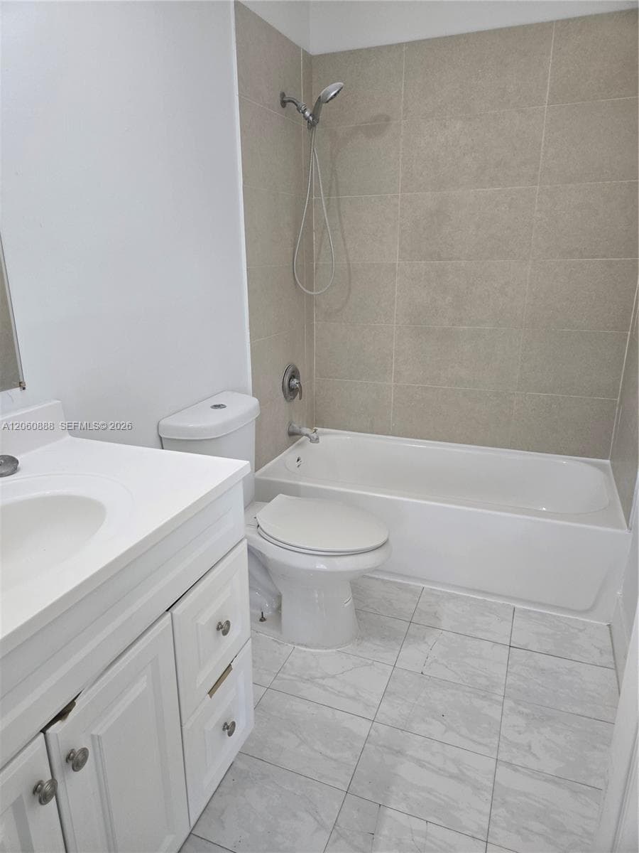 2804 SE 16th Ave #124 photo 10