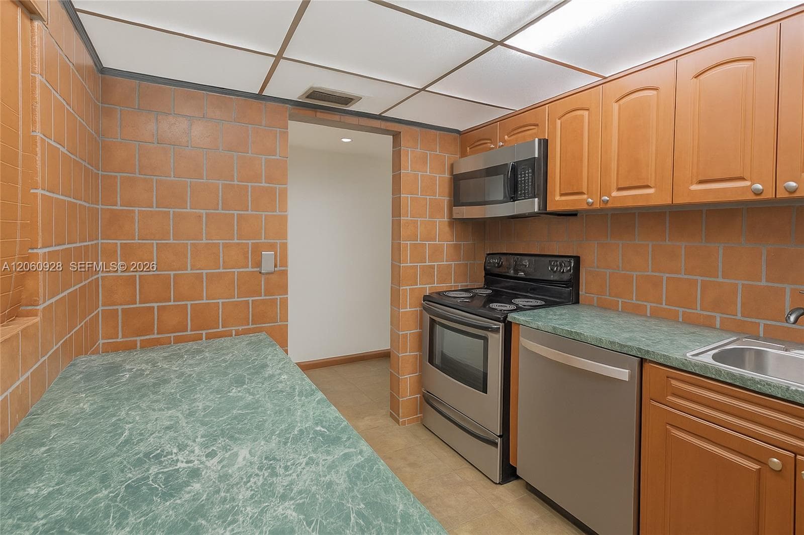 HORIZONS WEST CONDO #9 · #220 in Miami - Photo 2