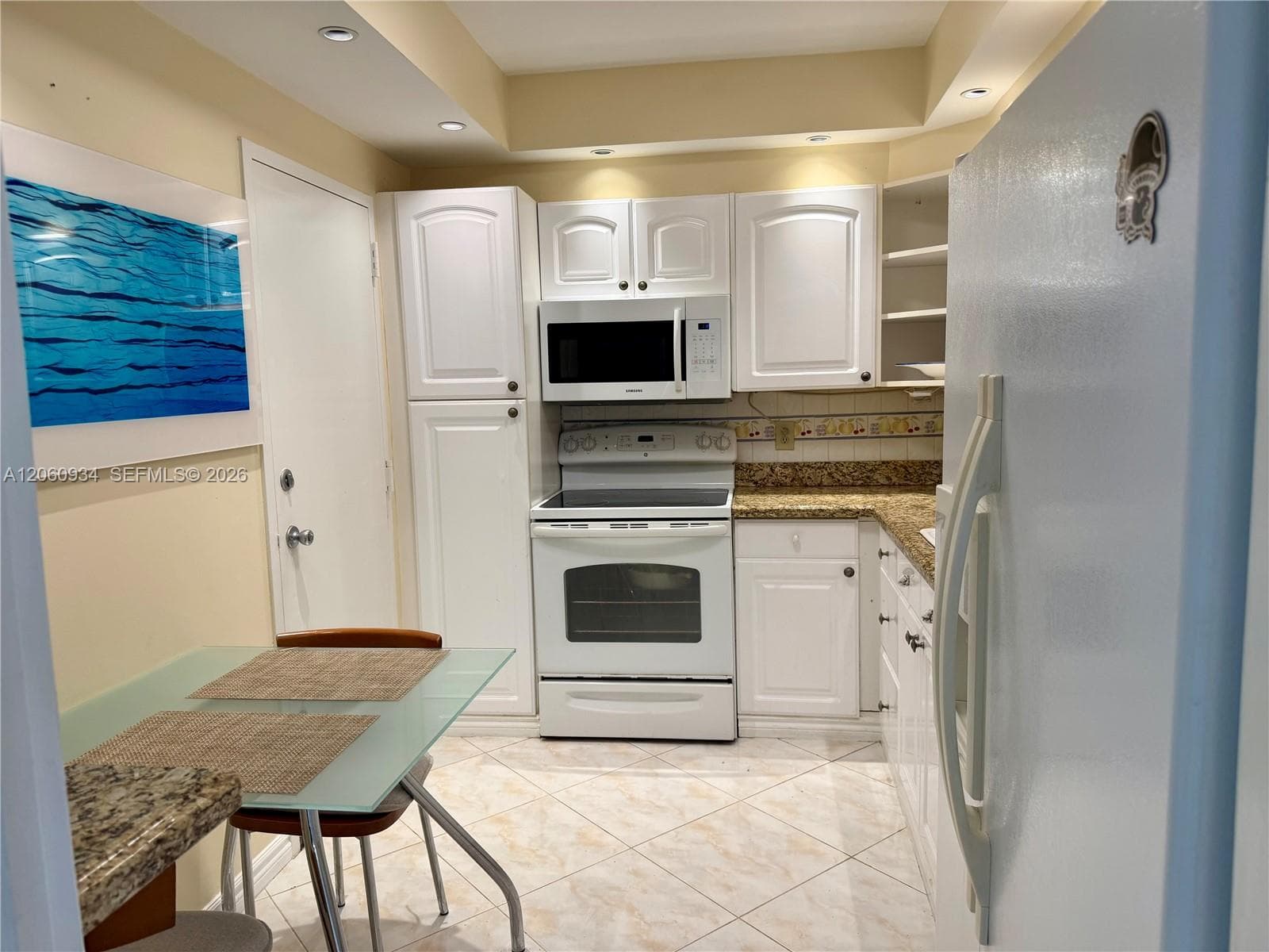 HEMISPHERES CONDO · #6N in Hallandale Beach - Photo 2