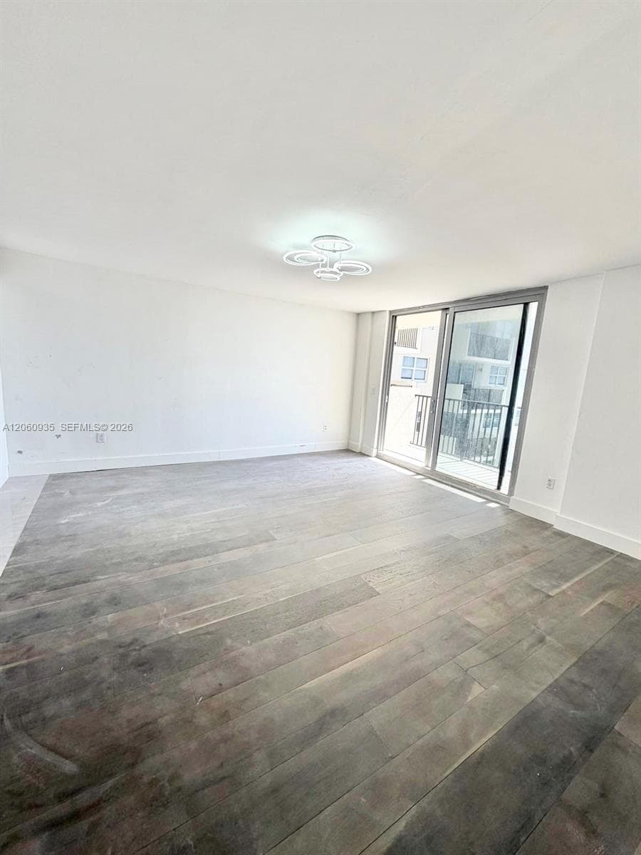 MANATEE CONDO · #811 in Surfside - Photo 8