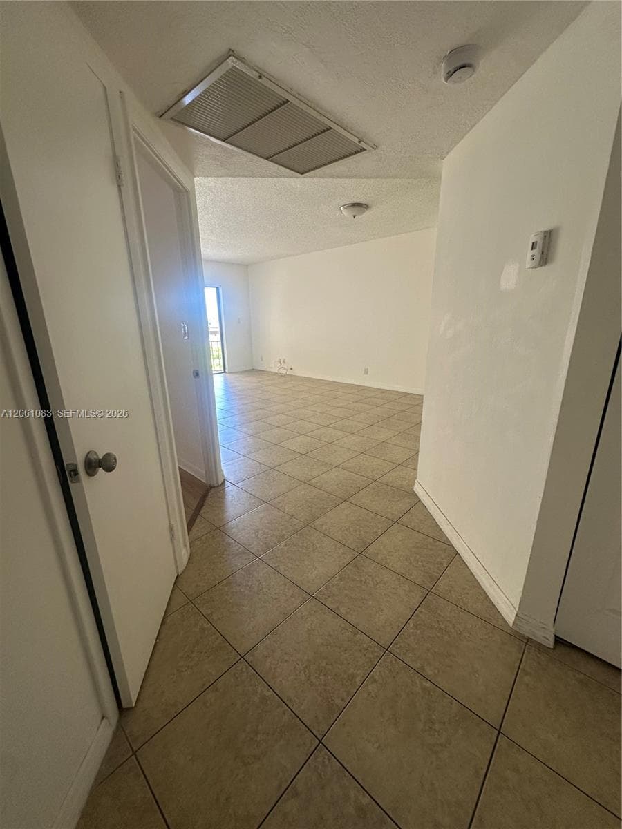 LAS VISTAS AT DORAL CONDO · #517 in Doral - Photo 2
