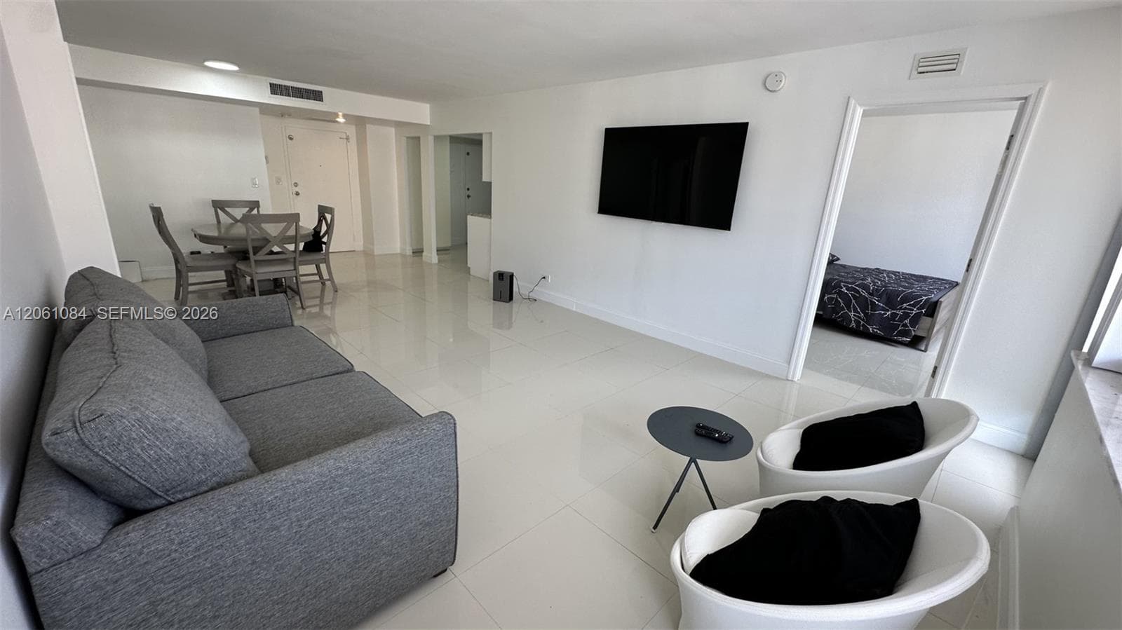 Winston Towers 100 · #1808 in Sunny Isles Beach - Photo 12