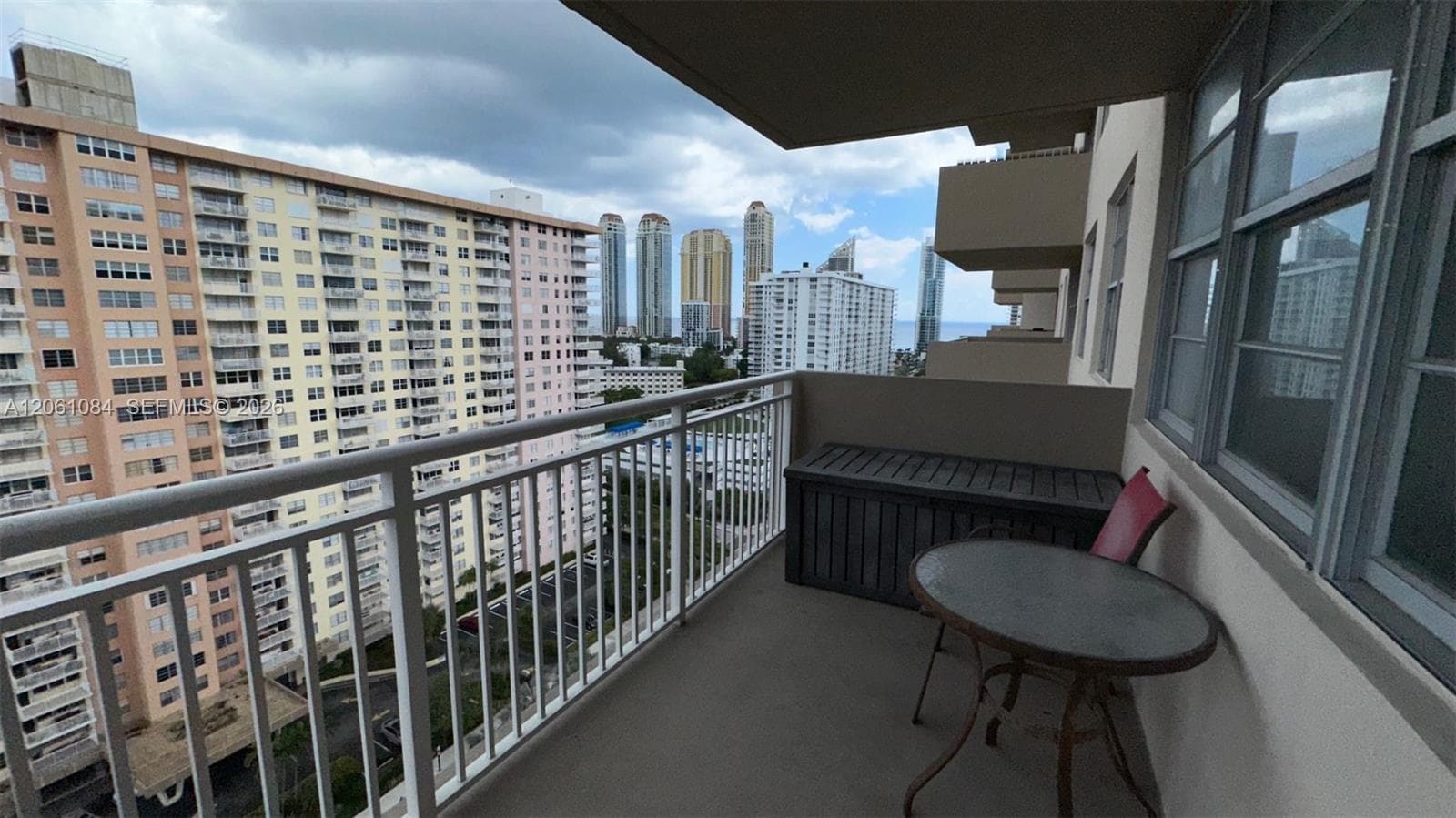 Winston Towers 100 · #1808 in Sunny Isles Beach - Photo 33