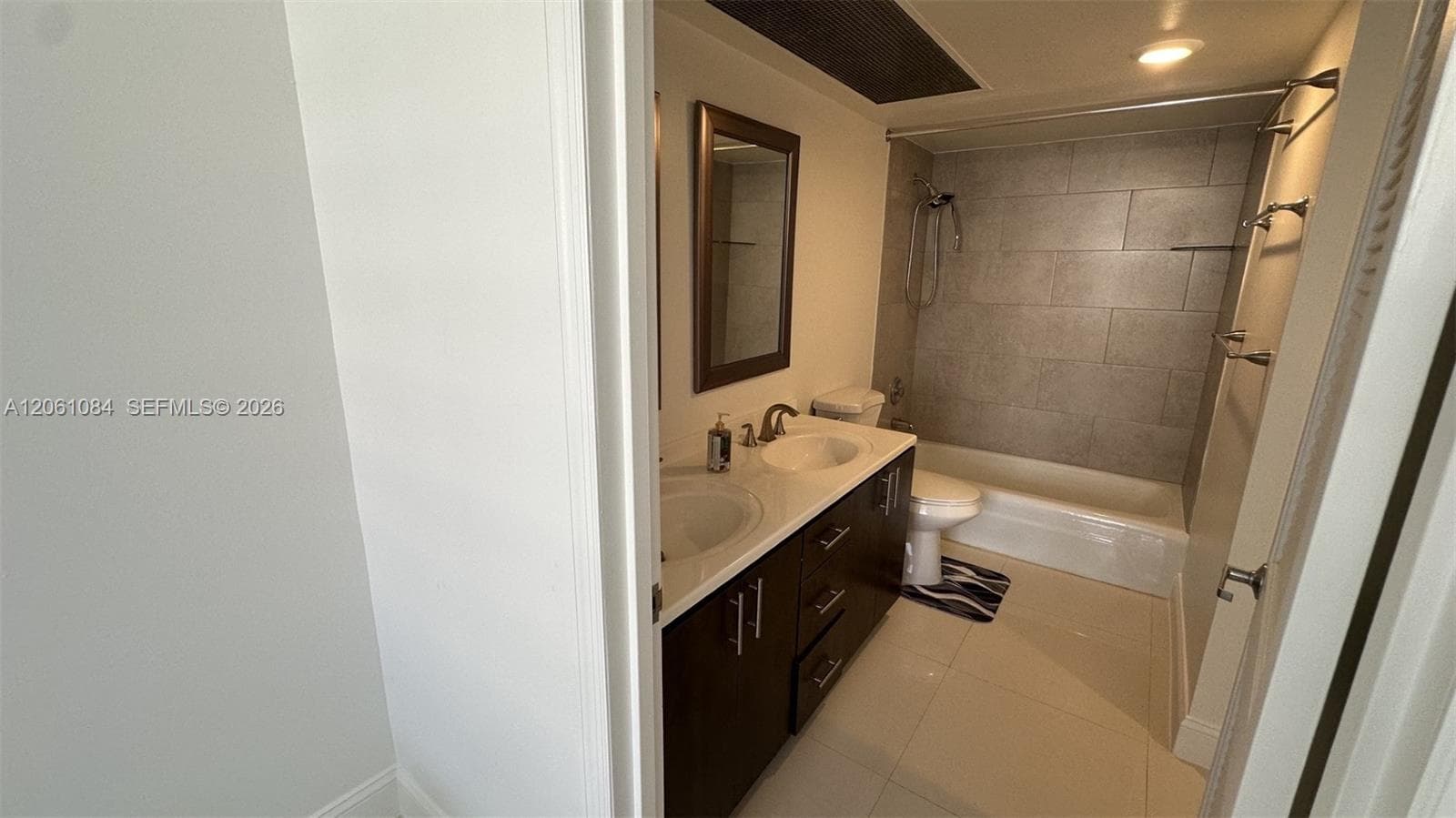 Winston Towers 100 · #1808 in Sunny Isles Beach - Photo 21