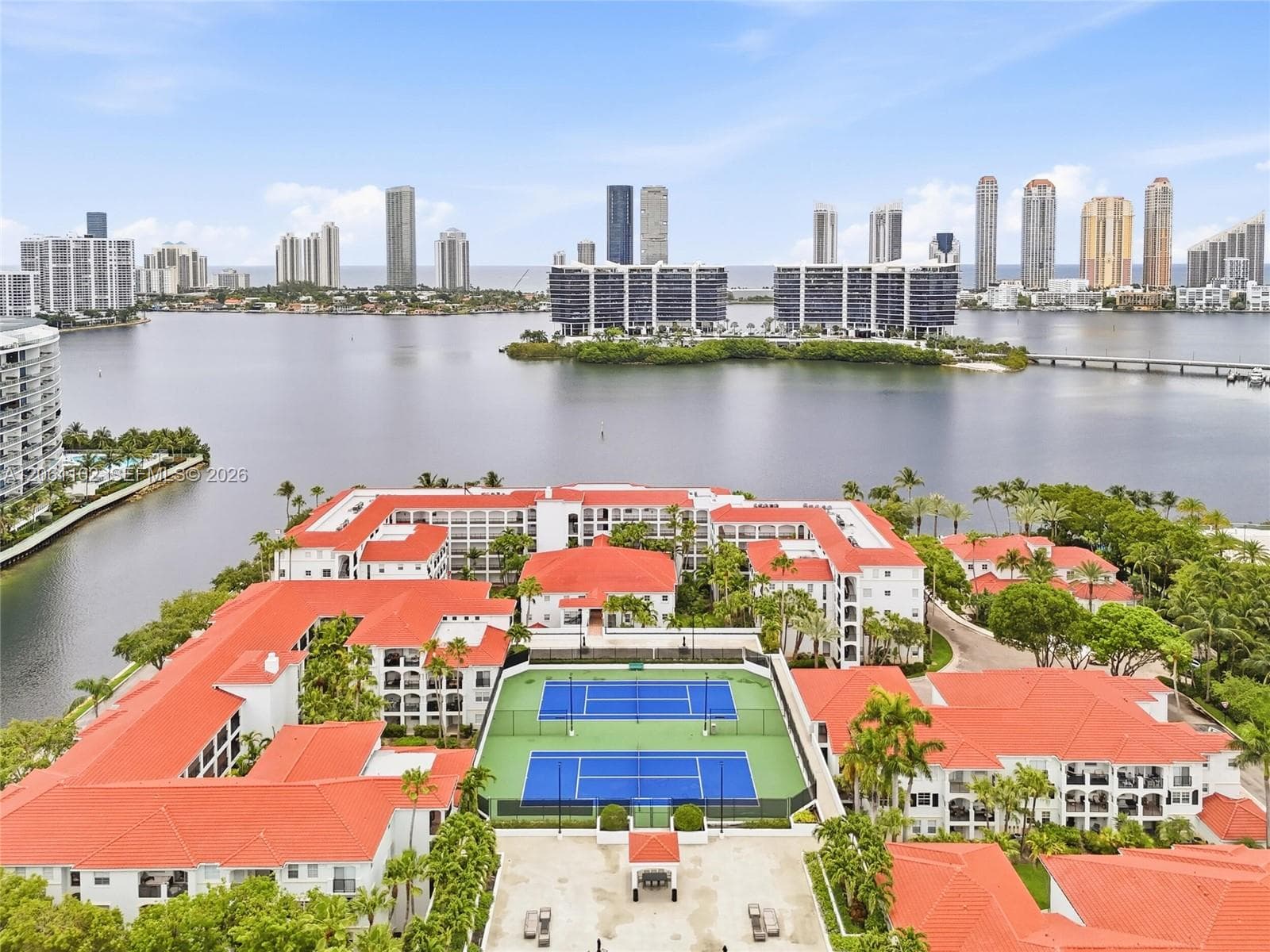 VILLAGE BY THE BAY CONDO · #9306 in Aventura - Photo 21