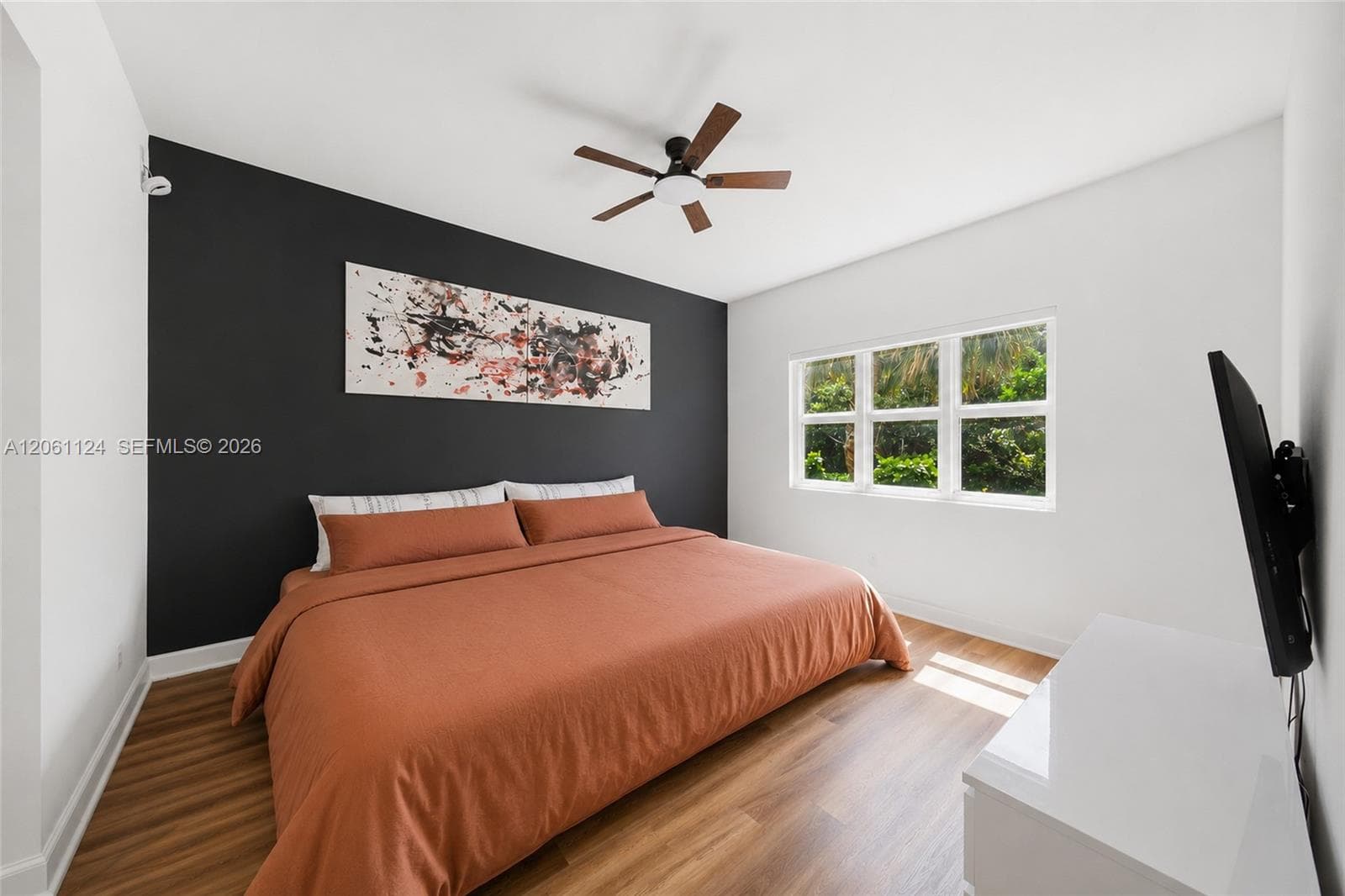 ONE FIFTY ONE AT BISCAYNE · #102 in North Miami - Photo 12
