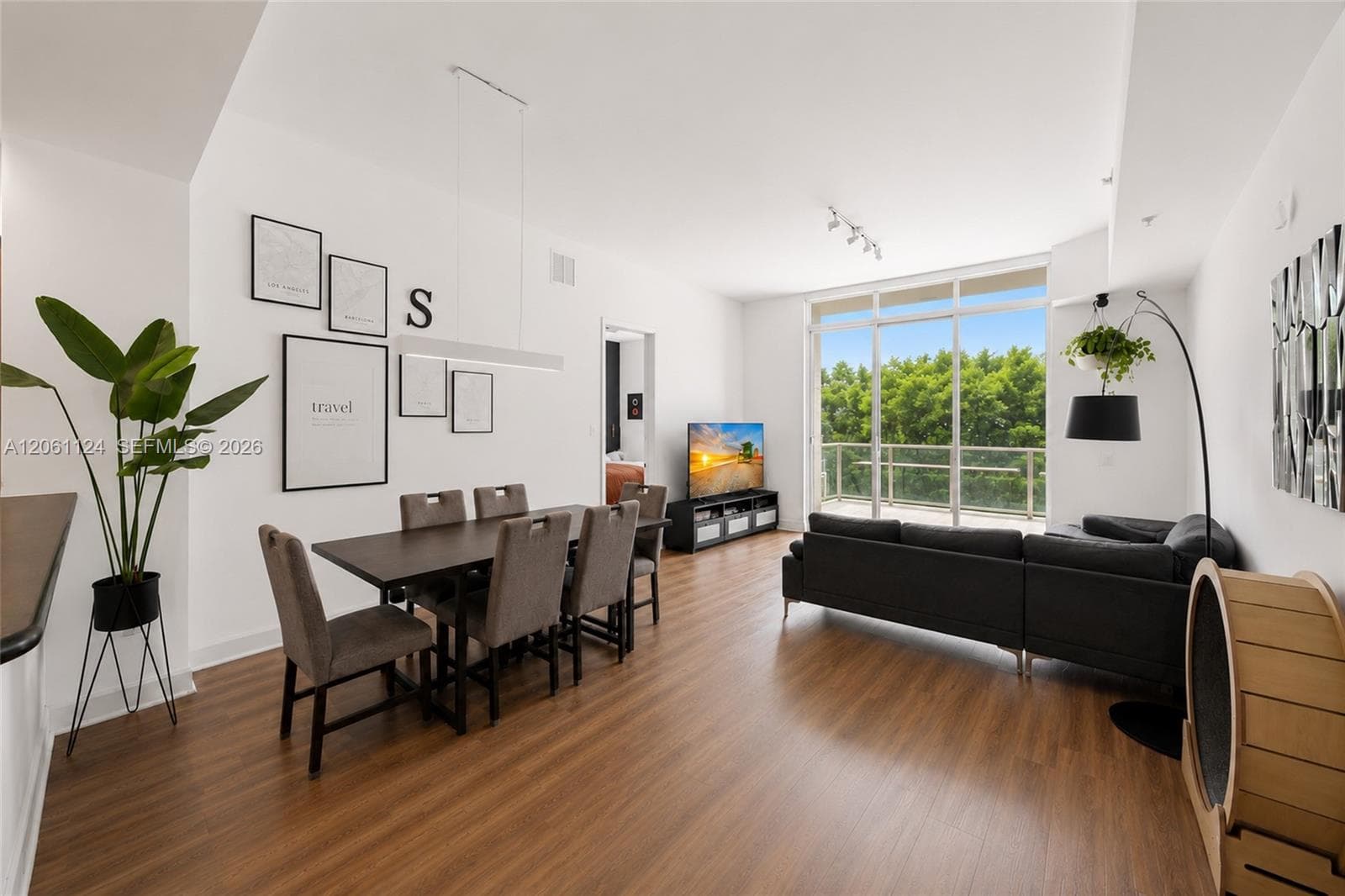 ONE FIFTY ONE AT BISCAYNE · #102 in North Miami - Photo 3