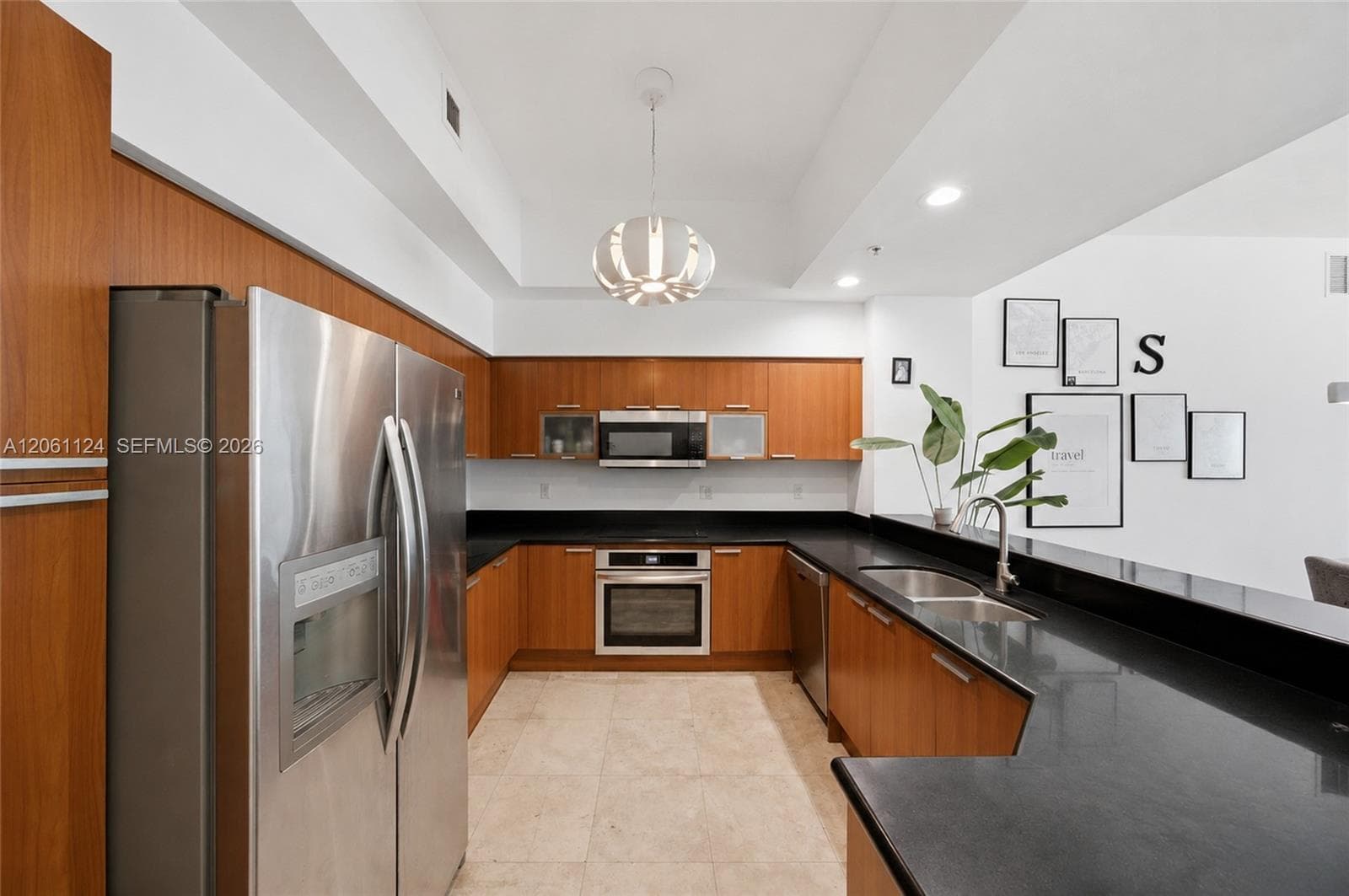 ONE FIFTY ONE AT BISCAYNE · #102 in North Miami - Photo 10