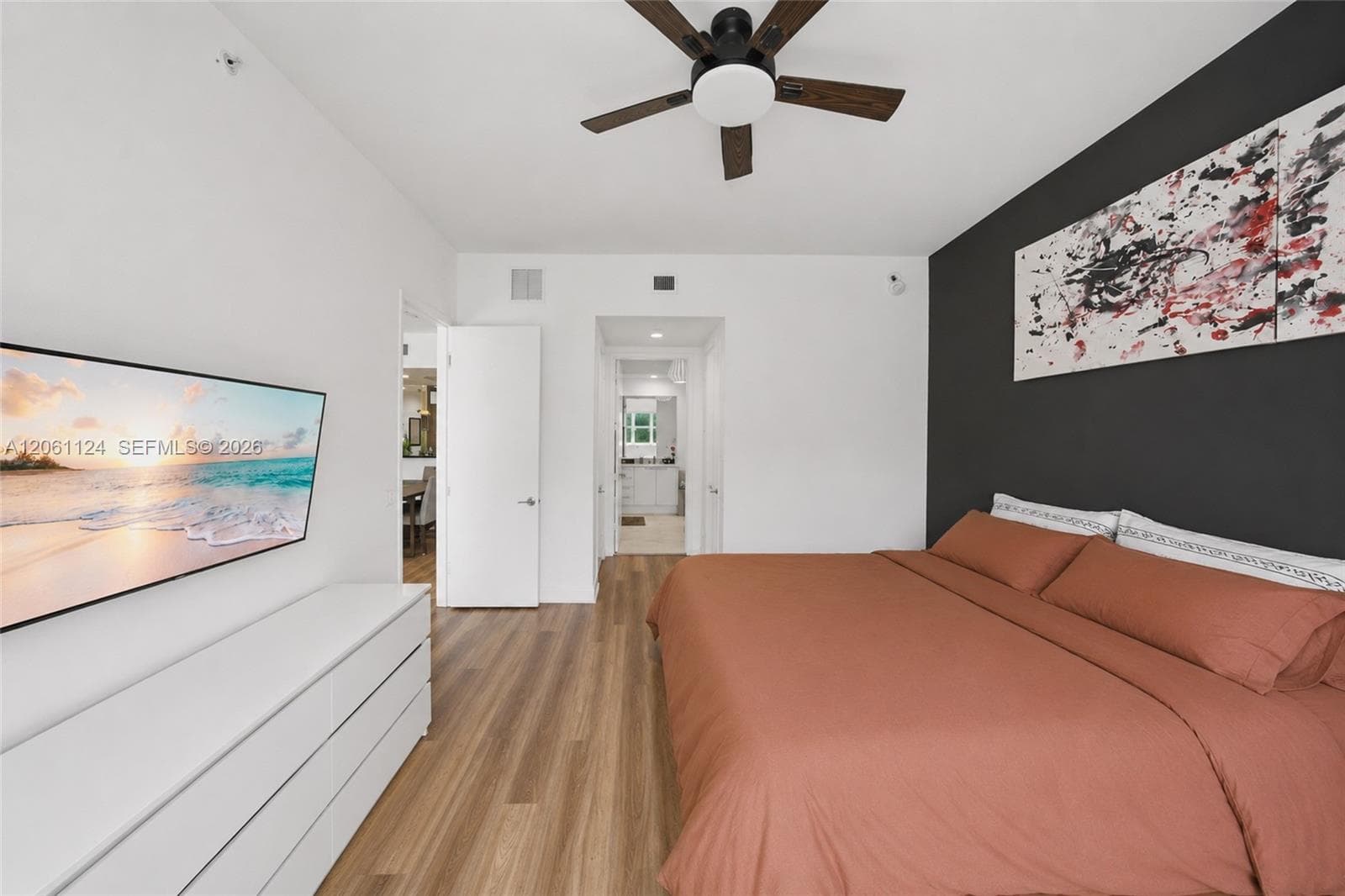 ONE FIFTY ONE AT BISCAYNE · #102 in North Miami - Photo 14