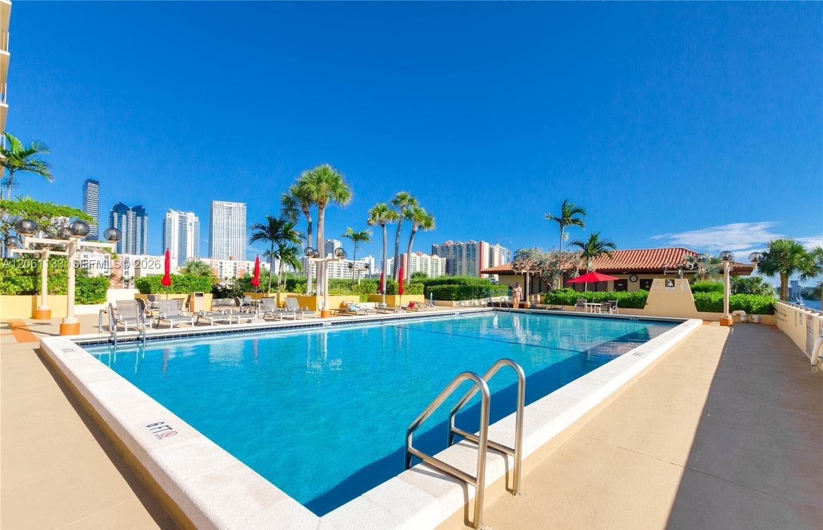 WINSTON TOWERS 700 CONDO · #617 in Sunny Isles Beach - Photo 18