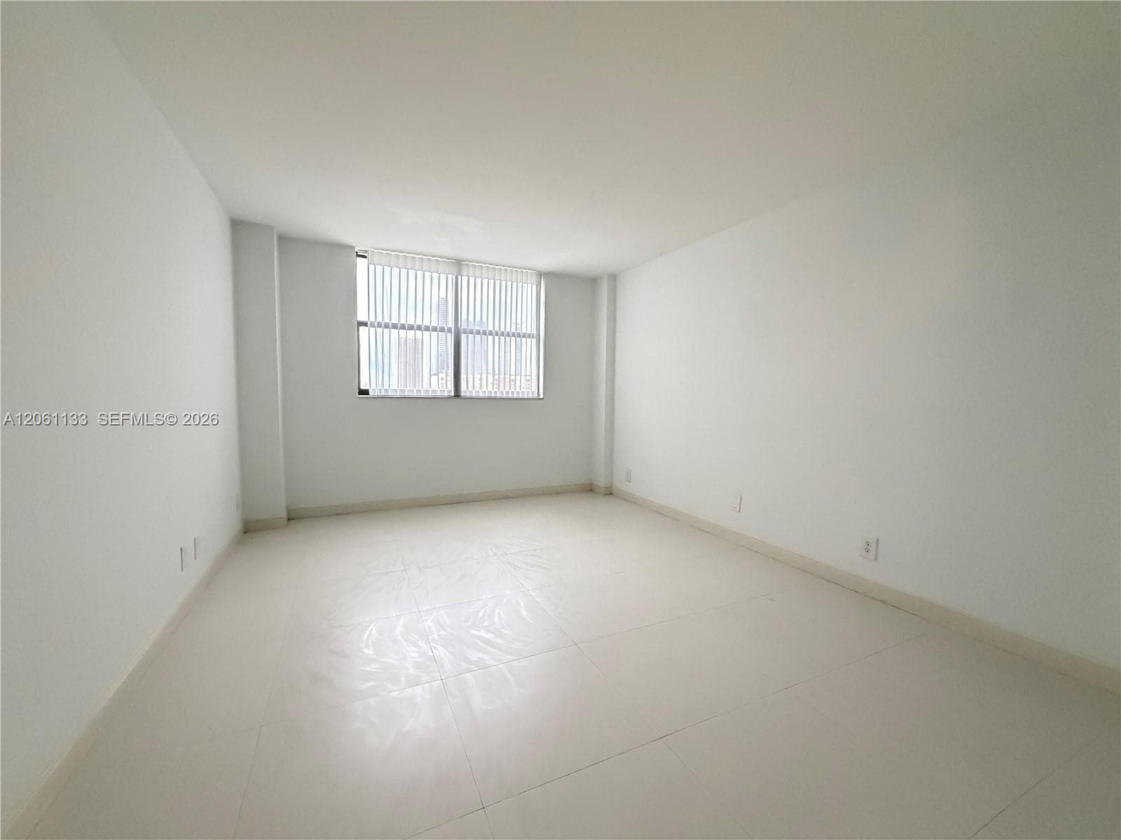 WINSTON TOWERS 700 CONDO · #617 in Sunny Isles Beach - Photo 15