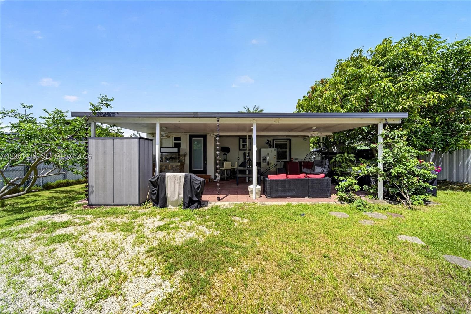 17019 SW 100th Ave photo 32