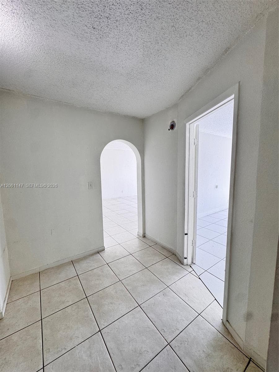 GOLDEN GATE APARTMENTS · #207 in Miami - Photo 7