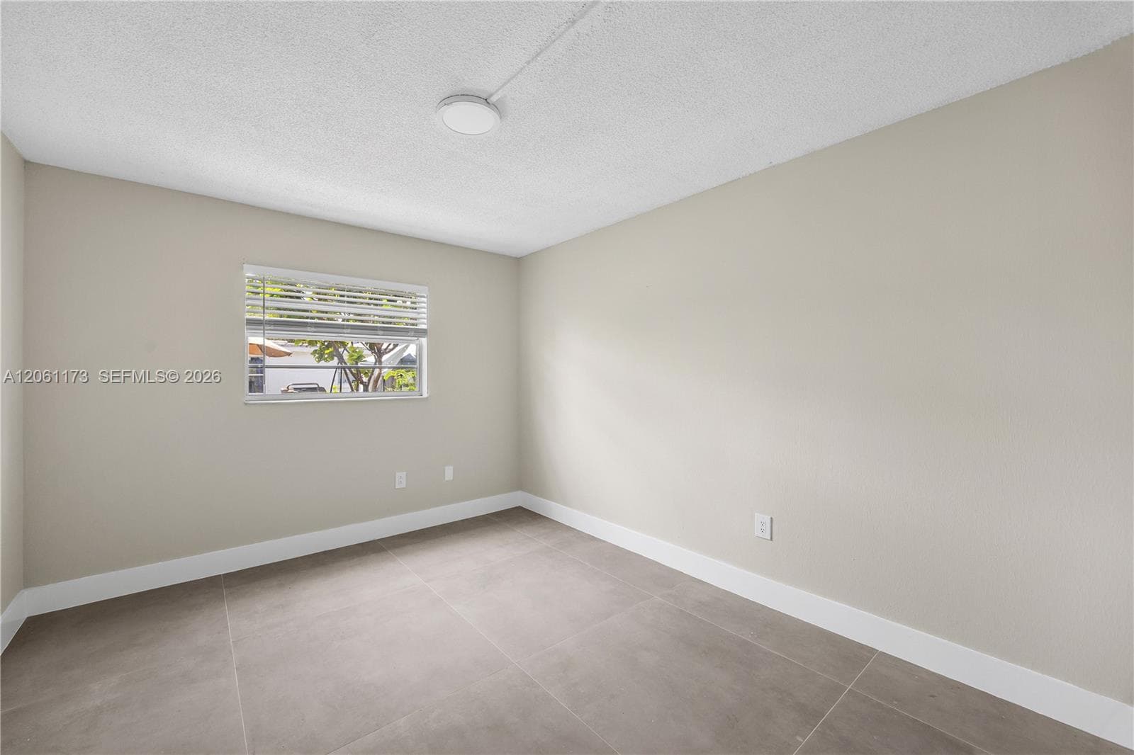 ST JAMES PARK · #107E in Hollywood - Photo 9