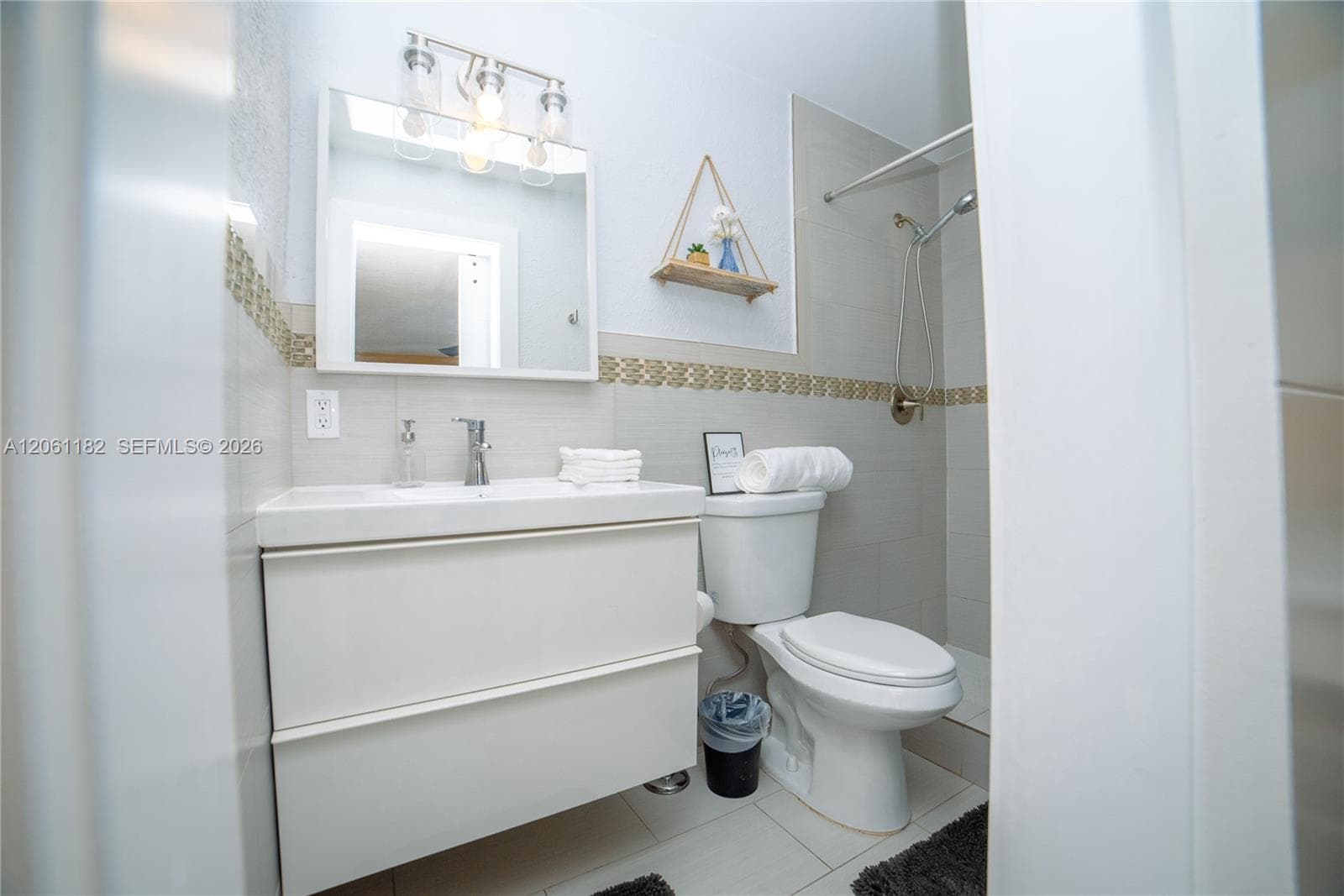 1725 SW 30th St photo 22